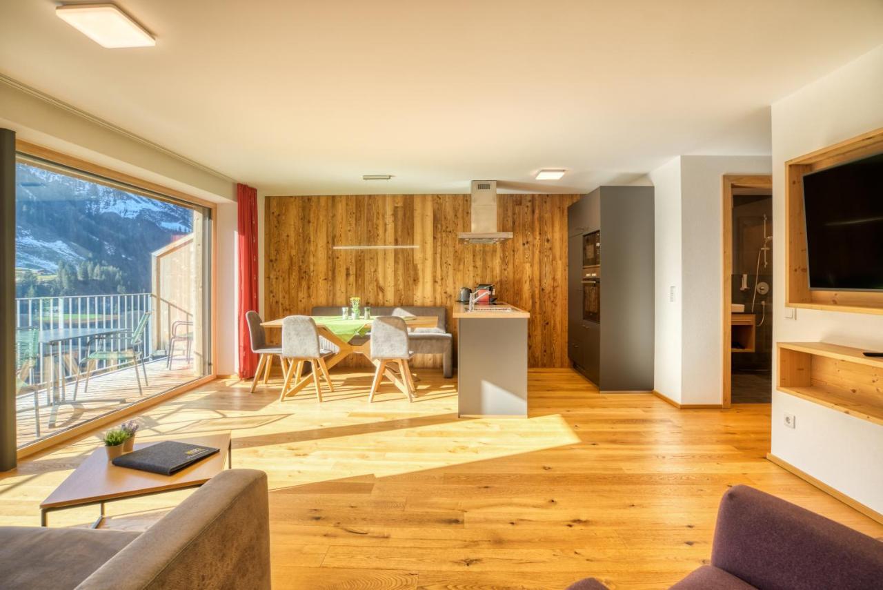 Apartament Hus23 With Wellness Schröcken Zewnętrze zdjęcie