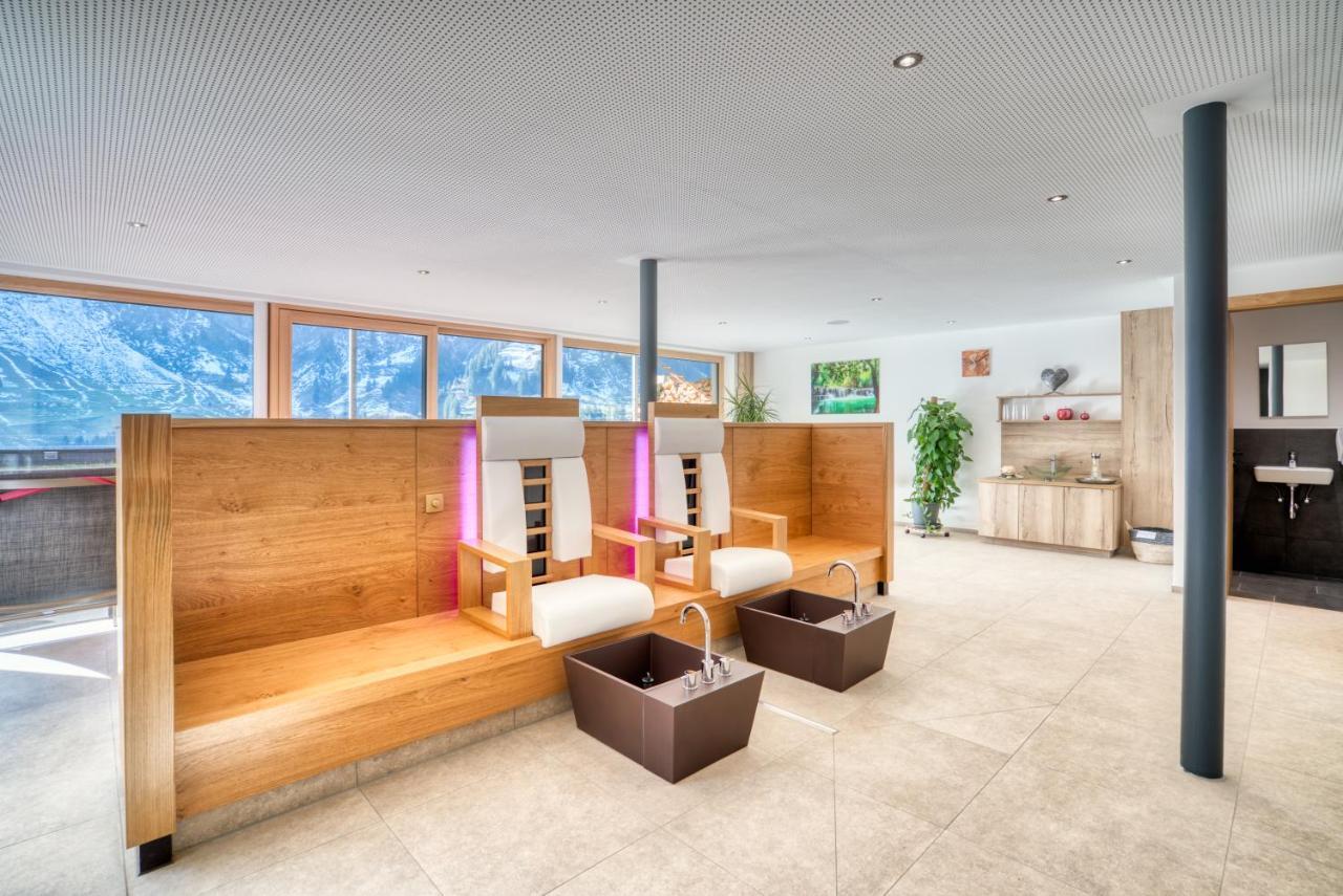 Apartament Hus23 With Wellness Schröcken Zewnętrze zdjęcie